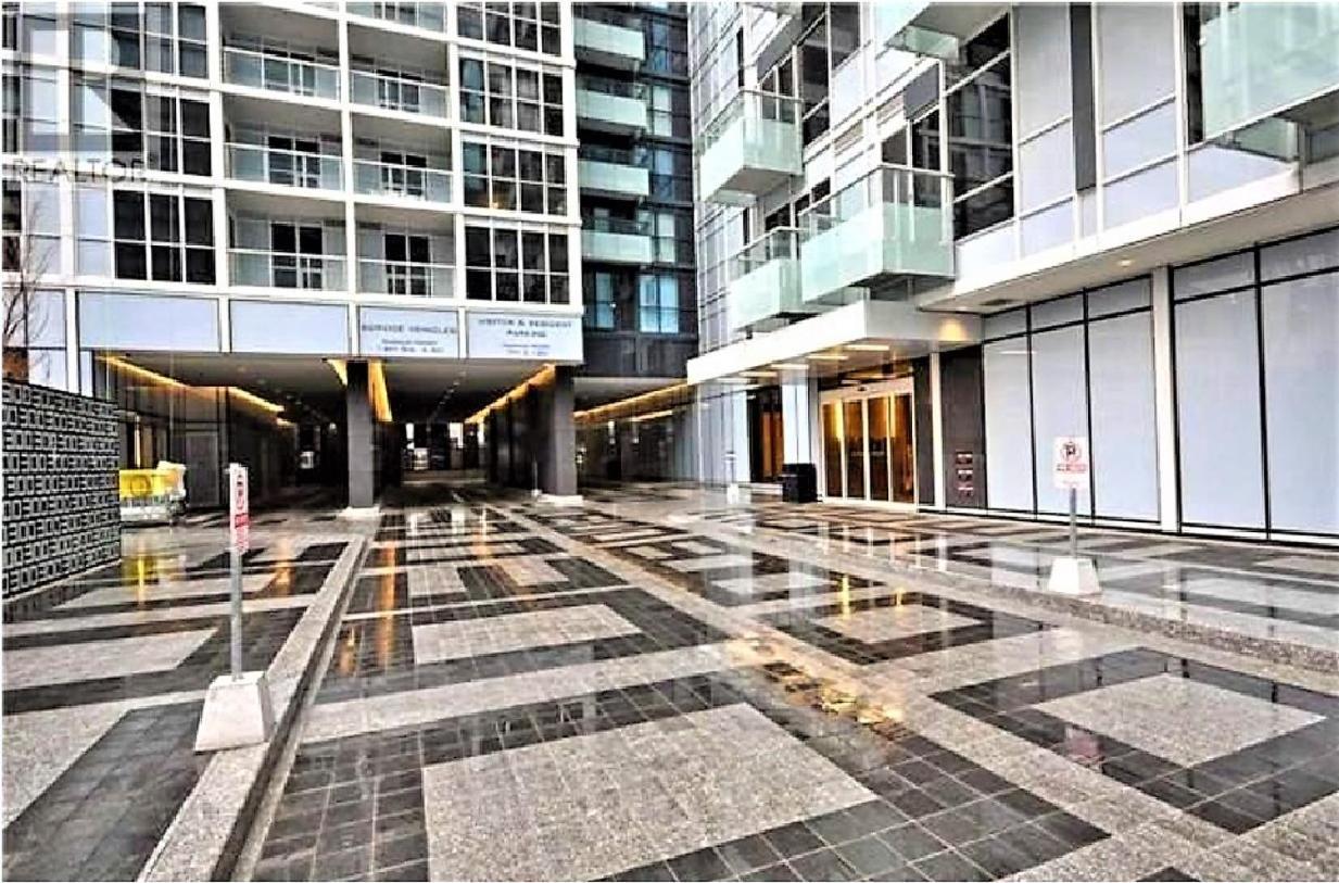 Upscale Suite At Cn Tower, Metro Convention & Rogers Centre Торонто Екстер'єр фото
